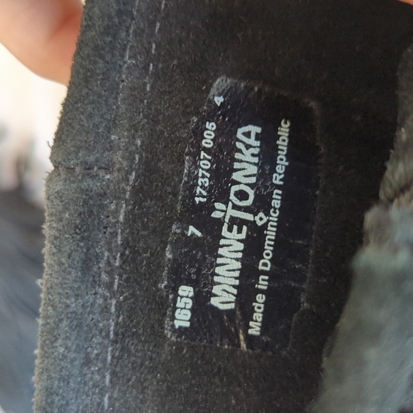 Minnetonka Black Fringe Boots - Picture 5 of 5